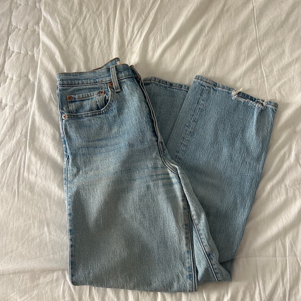 Ribcage Straight Light Blue Jeans